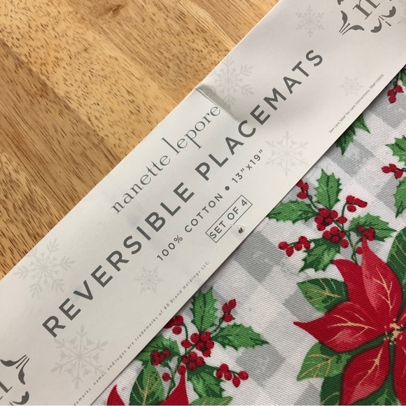 Nanette Lepore Reversible placemats - Picture 3 of 7